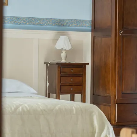B&B Iris Bed & Breakfast