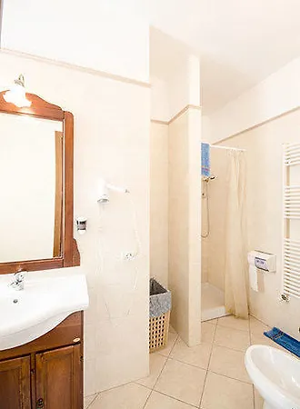 B&B Iris 3* Laterza