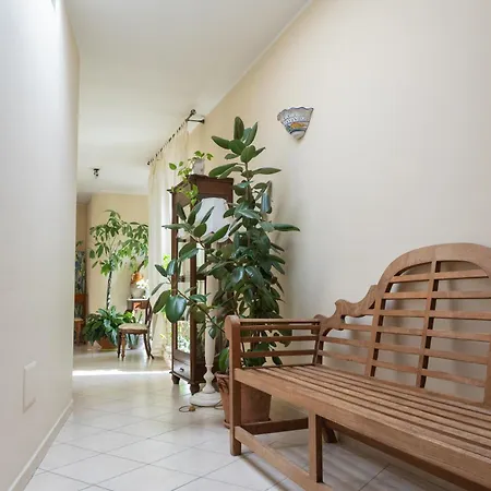 Iris Bed & Breakfast Laterza