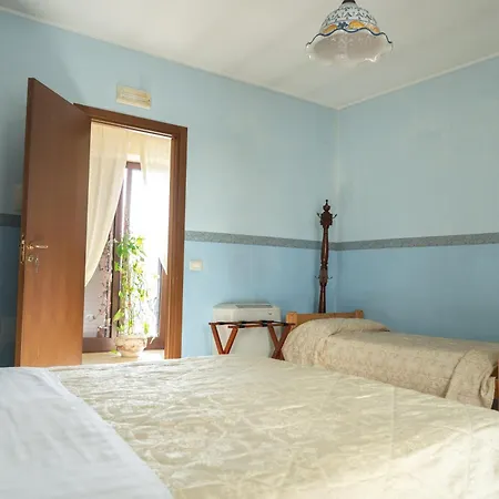 Bed & Breakfast B&B Iris 3*