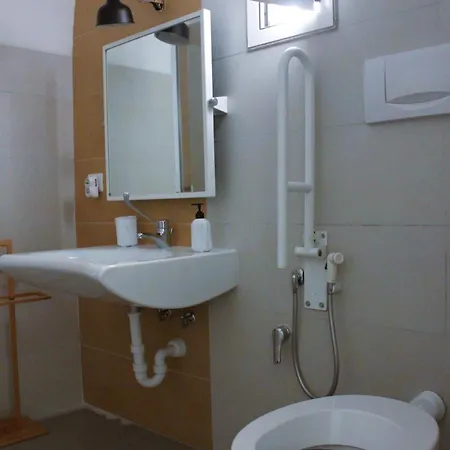 Iris Bed & Breakfast Laterza