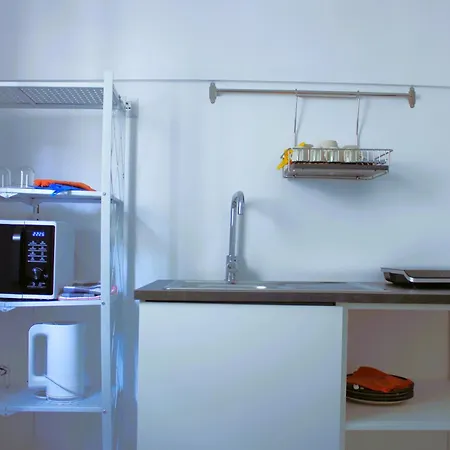 Iris Bed & Breakfast 3*