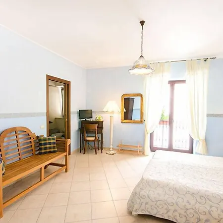 Iris Bed & Breakfast Laterza