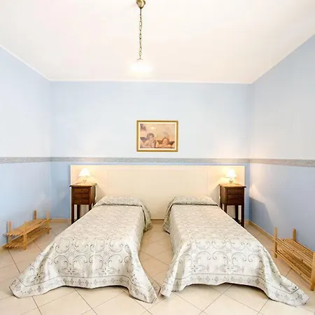 Bed & Breakfast B&B Iris 3*