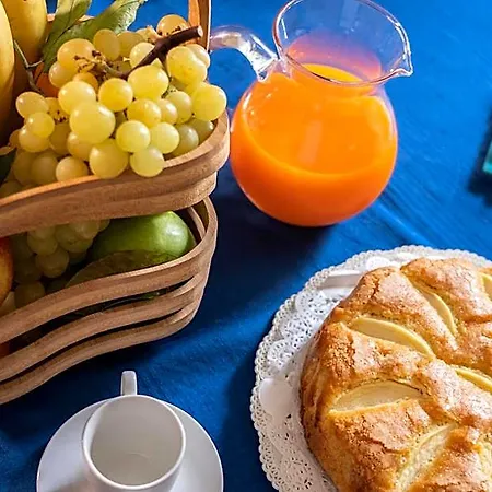 Iris Nocleg ze śniadaniem