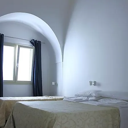 Iris Bed and Breakfast Laterza