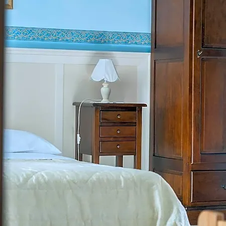 Iris Bed and Breakfast