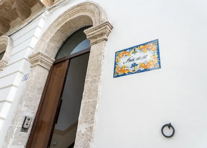 Iris Bed & Breakfast 3*