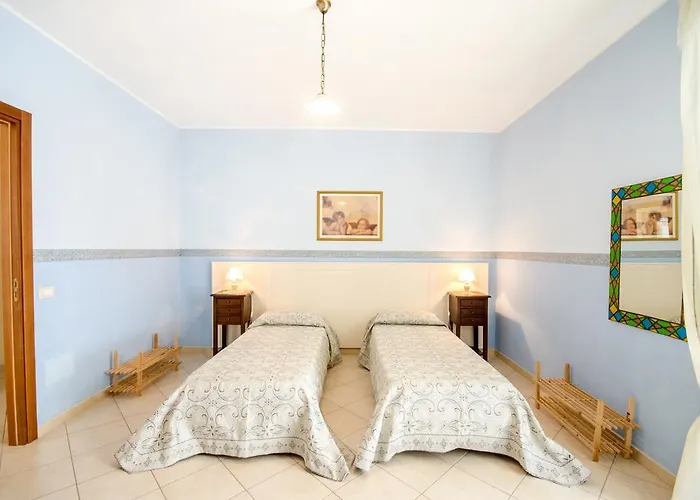 Iris Bed & Breakfast 3*